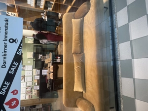 wunderschöne couch von Westwing inkl. 2 Polster