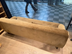 wunderschöne couch inkl. 2 Polster Bild 3