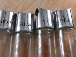 15 Gewürzbehälter mit Schraubverschluß Bild 3