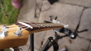 E Gitarre, Übungsgitarre Bild 4