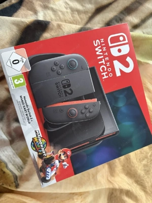 Nintendo Switch 2 konsole+ Mario kart World+10 Spiele  Bild 2