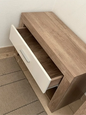 Schuhschrank und Sitzbank Bild 10