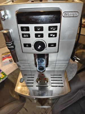 De Longhi Kaffeevollautomat   guter Zustand