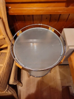 Wohnzimmer Beistelltisch  Bild 2