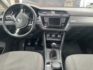 VW Touran Trendline Bild 5