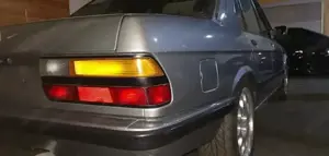 BMW E28 525i ETA Shadow-Line