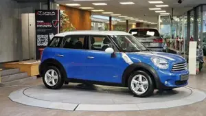 MINI Cooper Bild 9