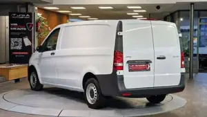 Mercedes-Benz  Bild 7