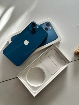 Iphone 13 blau Bild 3