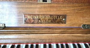 Historisches Heinrich Haegele Pianino (ca. 120-140 Jahre) - wunderschöner Klang & Top-Zustand Bild 2