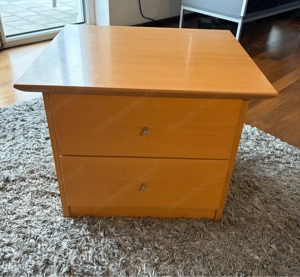 Nachtkästchen Bild 2