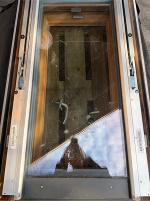 Gebrauchte Alu-Kunstoff Dachfenster Bild 6