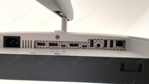 Dell UltraSharp U2722DE 27" USB-C Hub Monitor + Soundbar + Logitech Brio 4K (OVP vorhanden) Bild 10