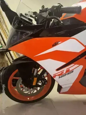 KTM RC 125 (2018) - Kleinmotorrad Bild 6
