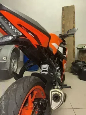 KTM RC 125 (2018) - Kleinmotorrad Bild 7