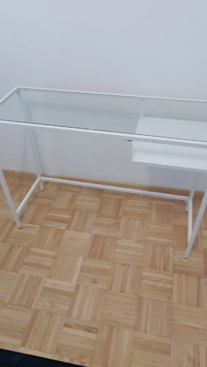 Moderner Schreibtisch Bild 2