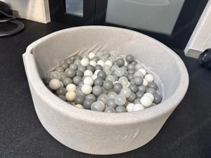 Bällebad für Kinder 