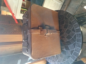 Alte Nähmaschine  Bild 2