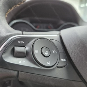 Opel Crossland X 1.2 Turbo | Benzin Bild 8