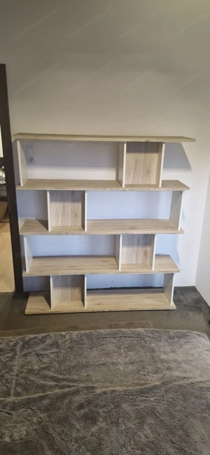 Braunes Regal  Bild 2