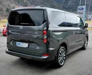 Ford Tourneo Custom Bild 8