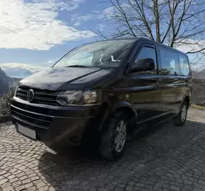 VW T5 Caravelle Comfortline (Austauschmotor + Getriebe) Bild 2