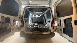 VW Transporter TDI 140 PS mit LKW Zulassung Bild 4