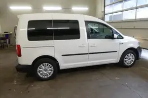 VW Caddy Bild 15