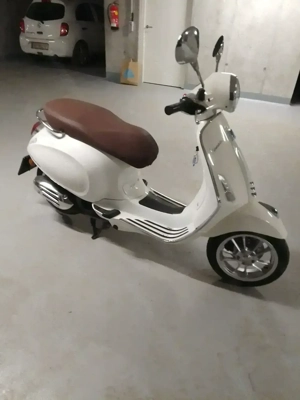Vespa Primavera 125 ABS Bild 5