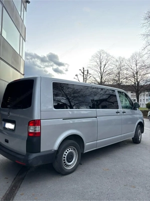 VW T5 Rentnerfahrzeug Kleinbus Bild 4