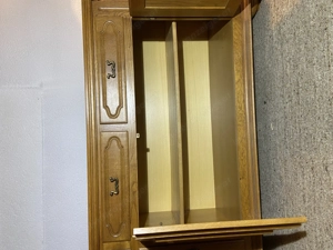Kommode & Wandschrank Bild 7