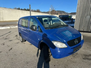 Mercedes Benz Vito Vito 115 CDI 4MATIC Kompakt DPF Aut. Mixto Bild 2