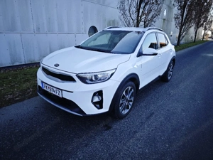 KIA Stonic 1.4 MPI GOLD SUV   Geländewagen Bild 4