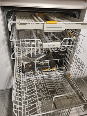 miele geschirspület Defekt. Bild 4
