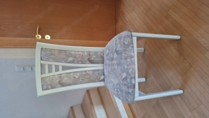 Vier Wohnungs-Stühle Bild 2