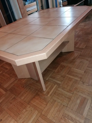 Couchtisch mit Fliesen Bild 2