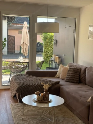 Neuwertige Couch zu verkaufen