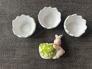 Osterset: 3 Depot Dekoeierschalen + Eierhalter