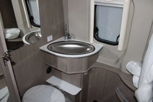 Pössl Roadcruiser B Kastenwagen   Camper   Wohnmobil Bild 7