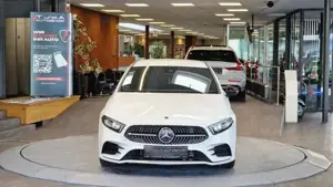 Mercedes-Benz A 180 Bild 2