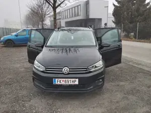 Verkaufe VW Touran 2.0L TDI Comfortline Bild 3