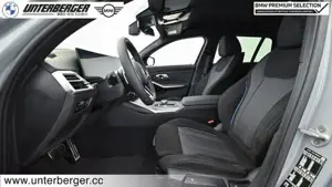 BMW 320d xDrive M Sportpaket // elektr. Anhängerkupplung // Lenkradheizung Bild 8