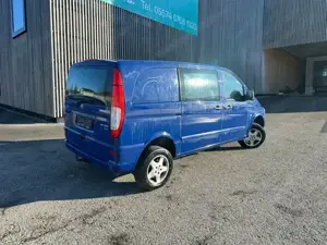 Mercedes Benz Vito Vito 115 CDI 4MATIC Kompakt DPF Aut. Mixto Bild 8