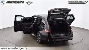 BMW i5 xDrive40 M Sportpaket // Head-Up // elektr. Anhängerkupplung Bild 7