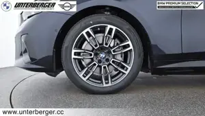 BMW i5 xDrive40 M Sportpaket // Head-Up // elektr. Anhängerkupplung Bild 9