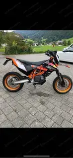 KTM 690 smc r Bild 5