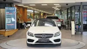 Mercedes-Benz C 300 Bild 2