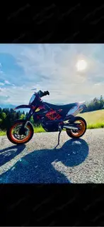 KTM 690 smc r Bild 3