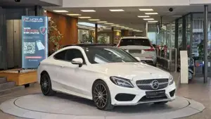 Mercedes-Benz C 300 Bild 3