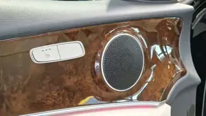 Mercedes-Benz E 220 Bild 17